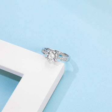 Women Simple Moissanite Promise Ring