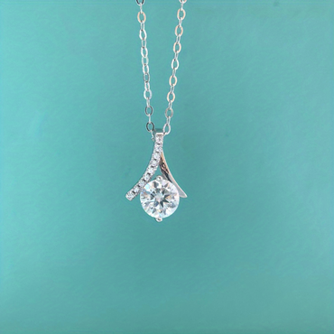 Women Moissanite Herringbone Necklace