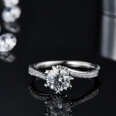 Women Moissanite Engagement Wedding Ring