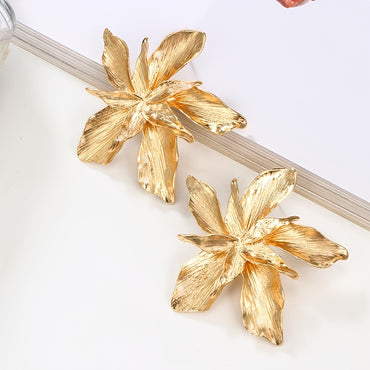 Irregular Flower & Leaf Stud Earrings