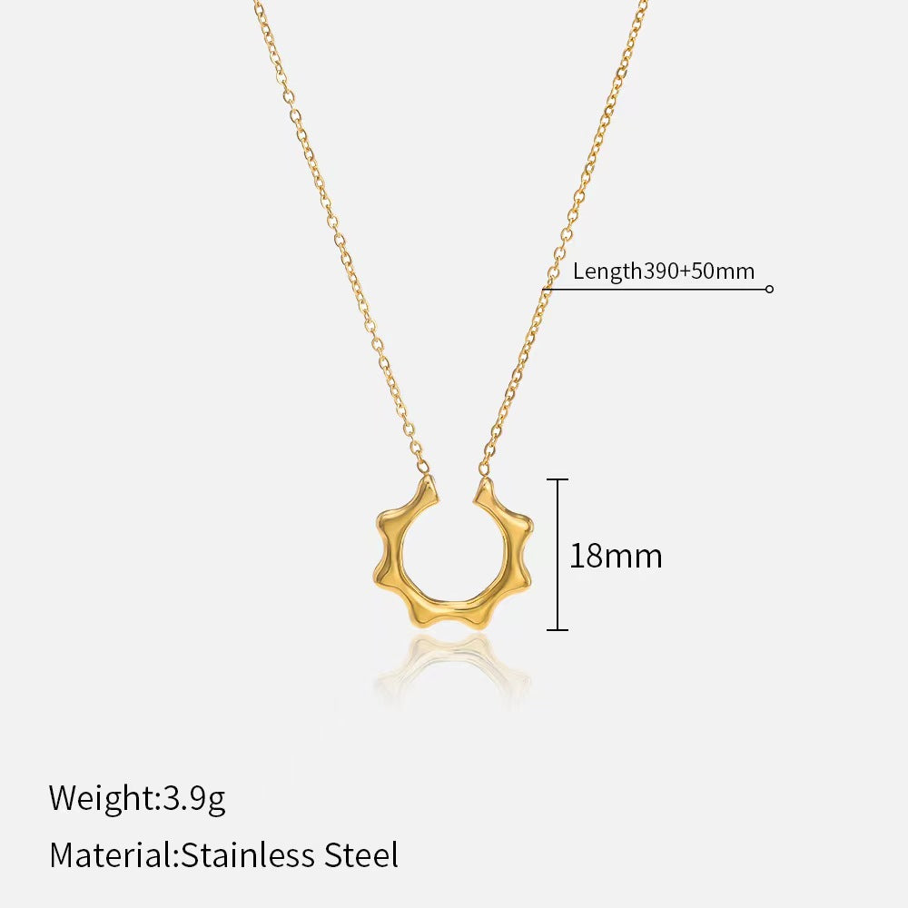 Twist Chain Pendant Necklace