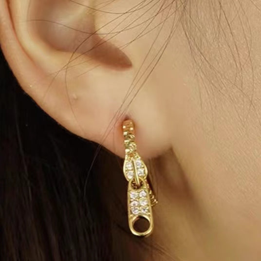 Paperclip Diamond Earrings